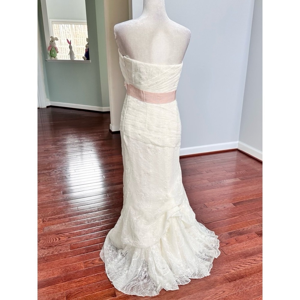 Vera Wang White Luxury Strapless Ruched Lace 3D Floral Pink Belt Wedding Dress - Picture 8 of 12
